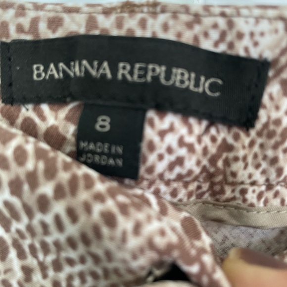 Banana republic elegant pants tan snake print size 8 - Picture 3 of 5